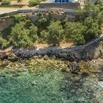 Satsi's Cozy Casa-2 Min From The Beach&town Дом отдыха *
