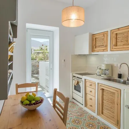 Satsi's Cozy Casa-2 Min From The Beach&town