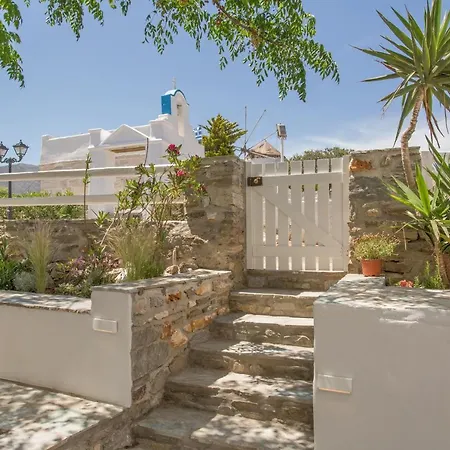 Satsi's Cozy Casa-2 Min From The Beach&town Holiday home Parikia (Paros)