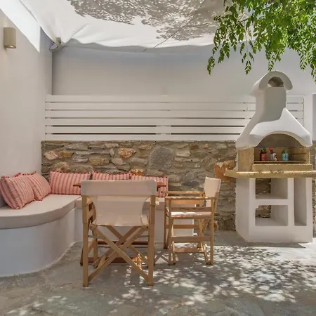 Satsi's Cozy Casa-2 Min From The Beach&town Holiday home Parikia (Paros)